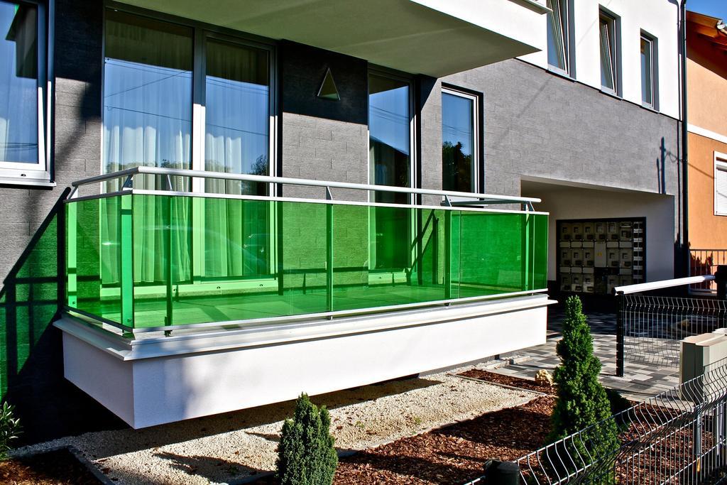 Olive Apartman Sarvar Exterior photo